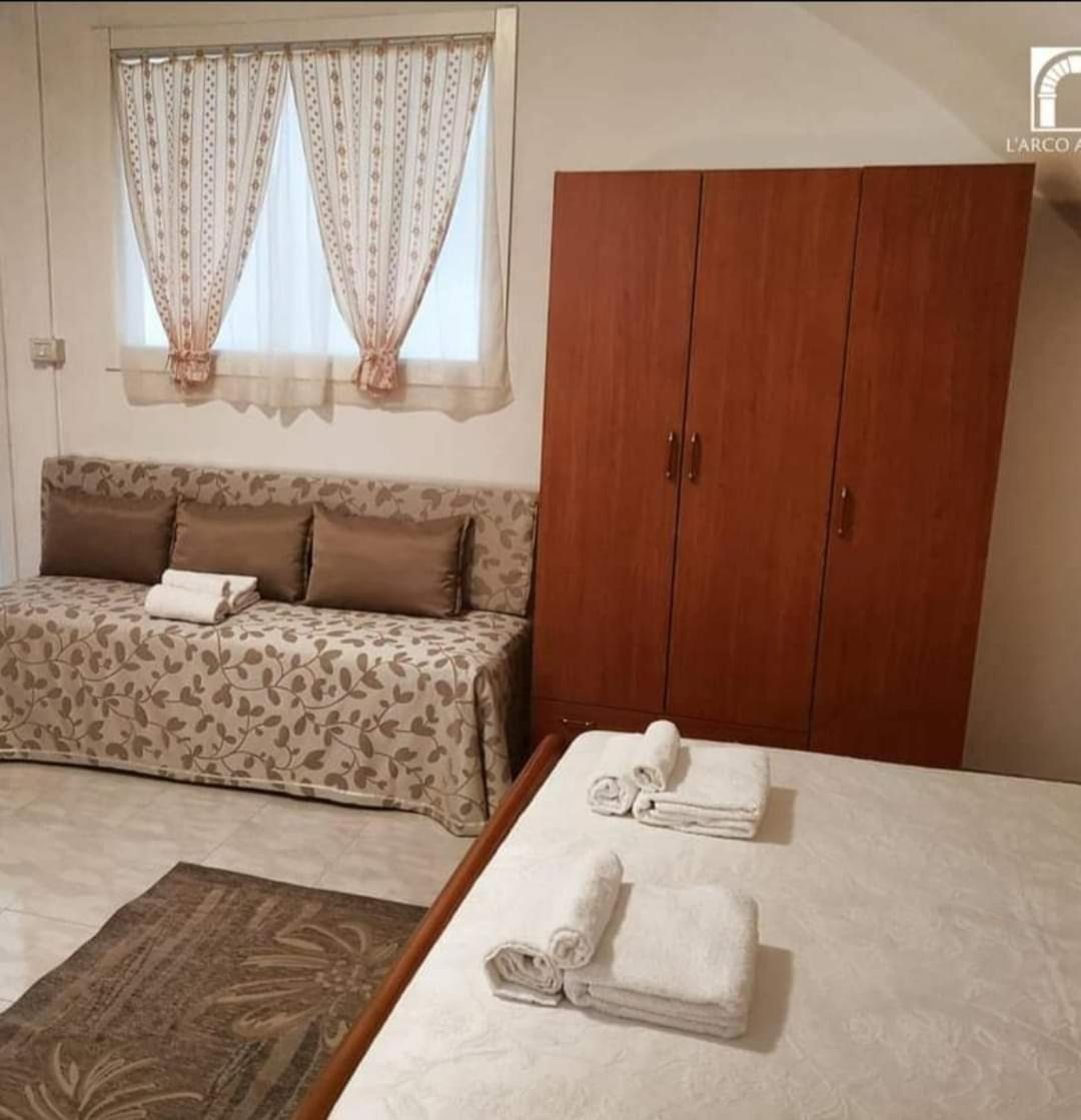 Arco Antico Hotel Grassano Eksteriør billede