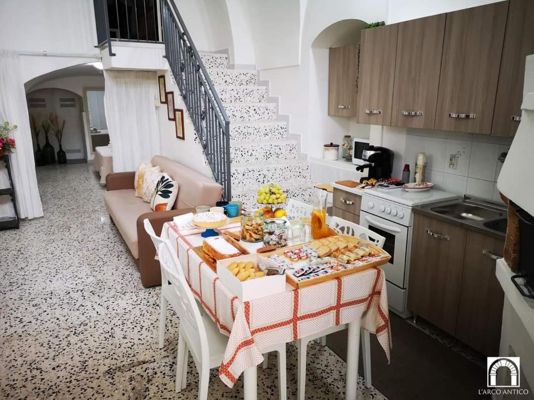 Arco Antico Hotel Grassano Eksteriør billede